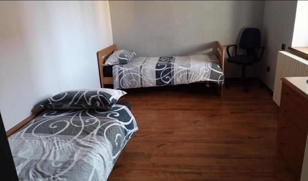 Casa In Palazzo Storico Apartment Locate di Triulzi Ngoại thất bức ảnh